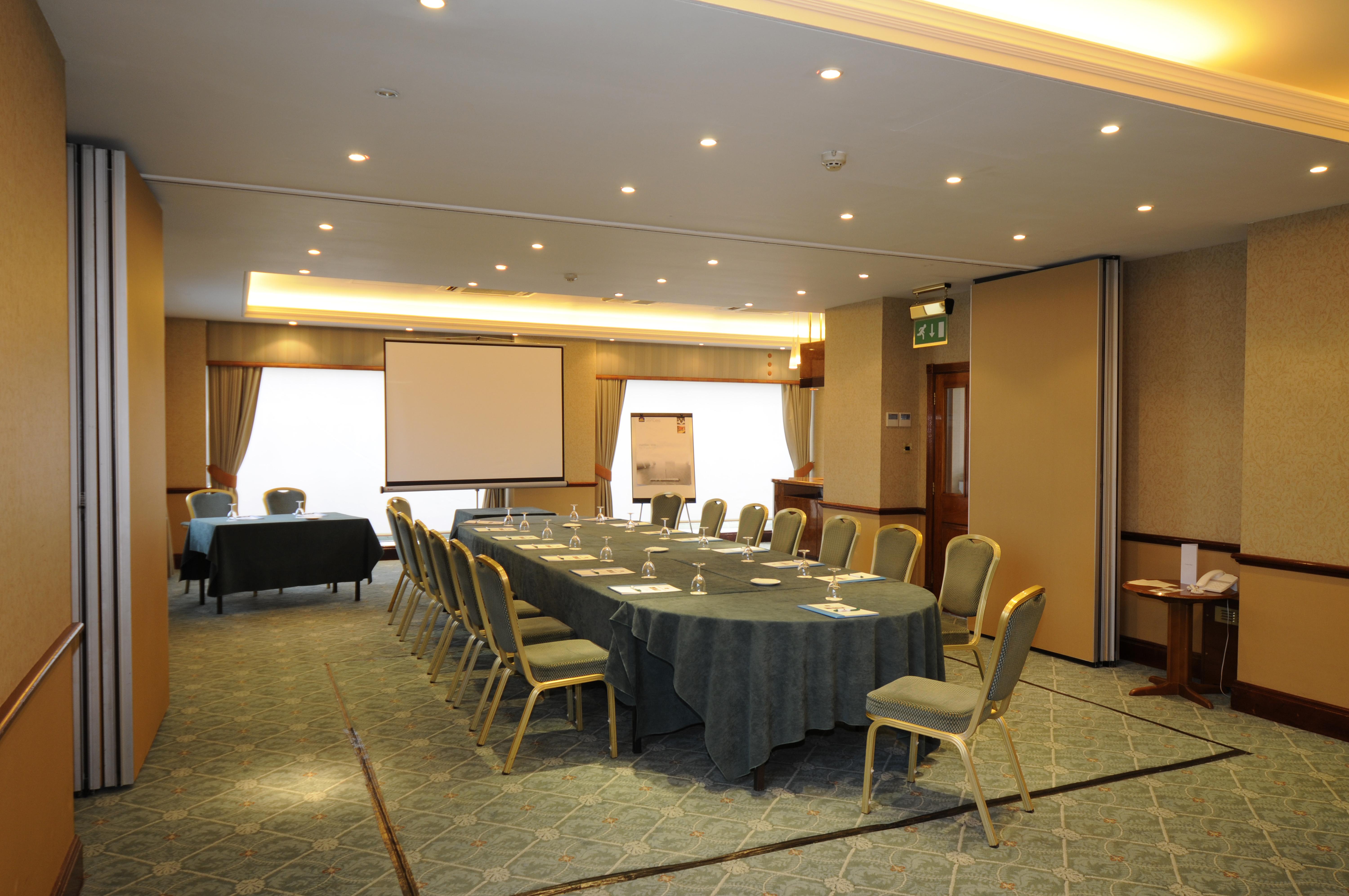 Bromley Court Hotel London Ανέσεις φωτογραφία